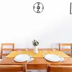 Easy Parking - Sunny - Cozy Apartman Budapest